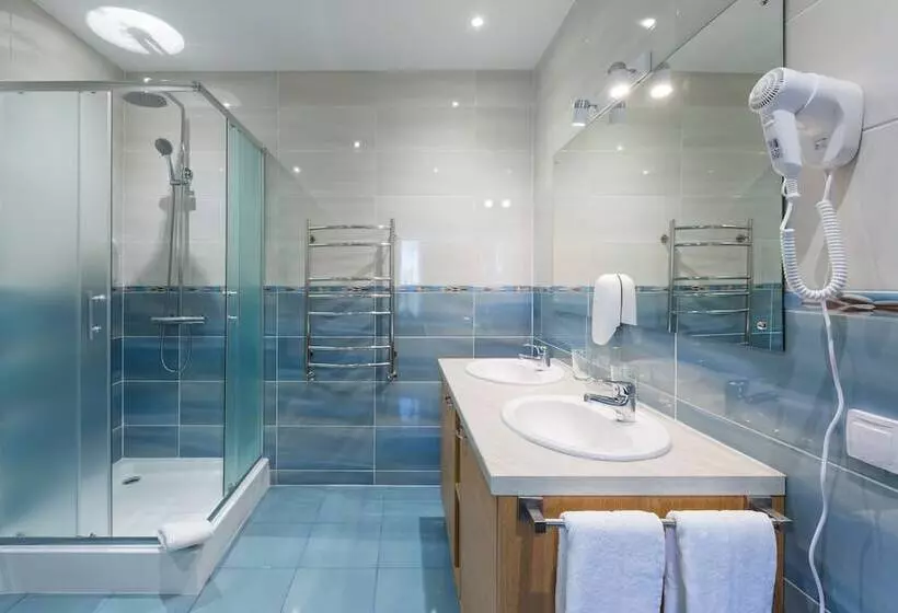 هتل Daina Jurmala Beach