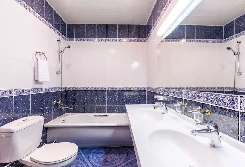 هتل Daina Jurmala Beach