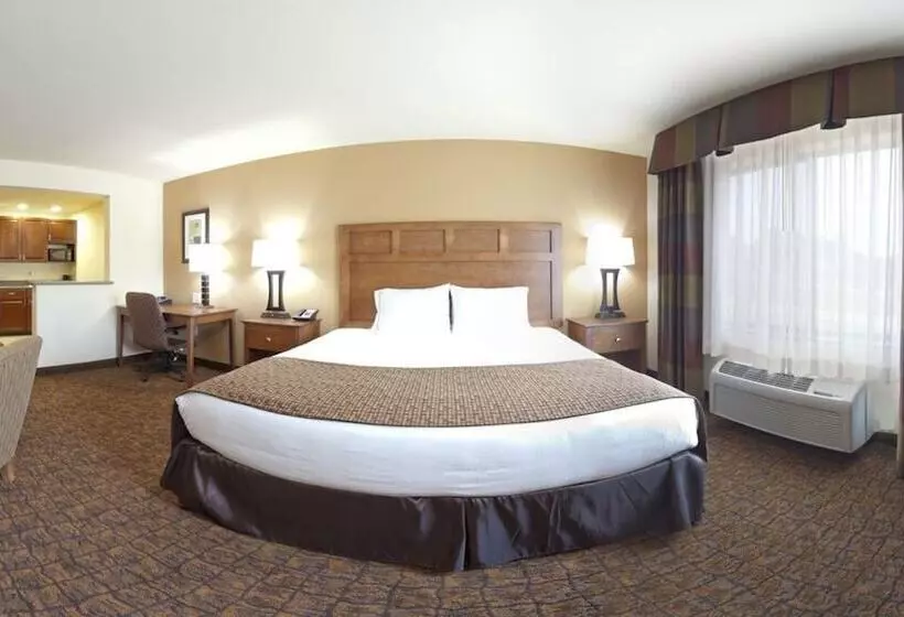 Holiday Inn Express Hotel & Suites Mount Airy, An Ihg
