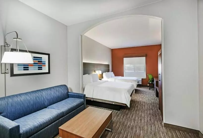 Отель Holiday Inn Express And Suites Pryor, An Ihg