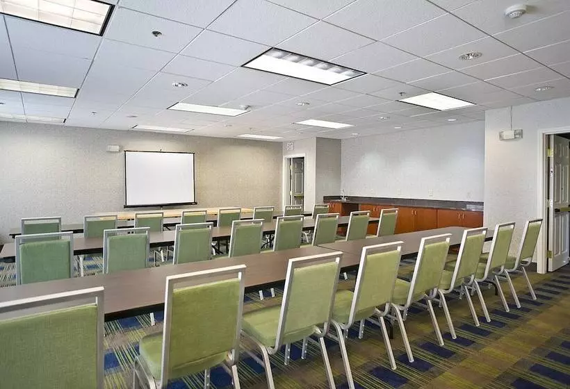 Holiday Inn Express Hotel & Suites Vermillion By Ihg