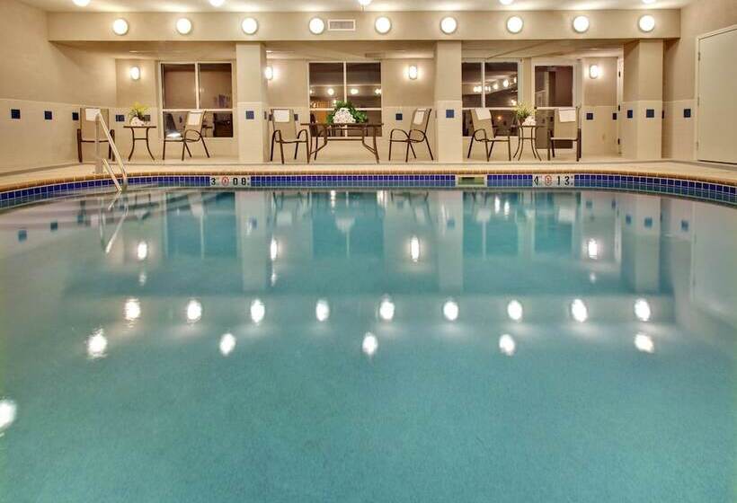 Holiday Inn Express Hotel & Suites Vermillion By Ihg