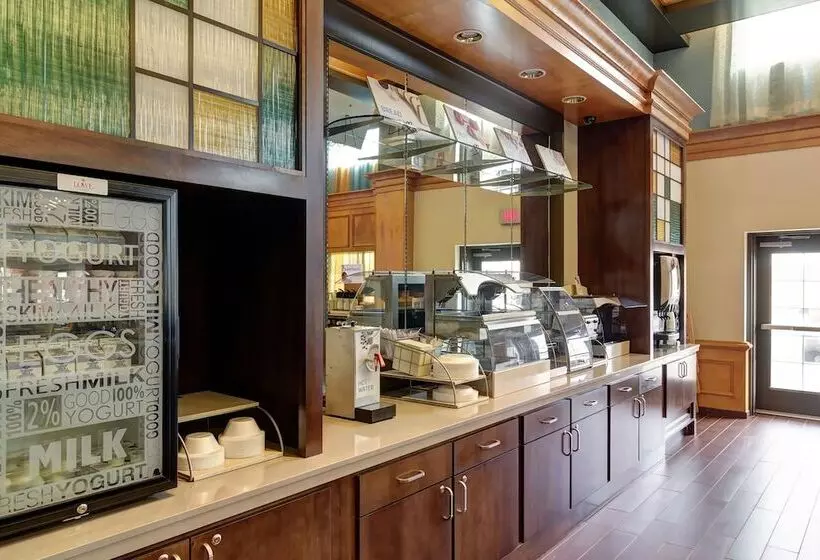 Holiday Inn Express Hotel & Suites Warwick Providence Airport, An Ihg