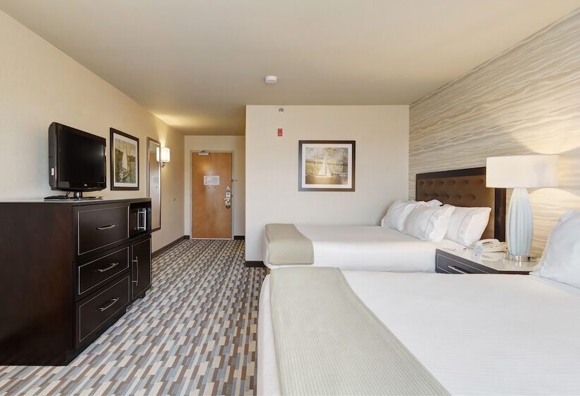 Holiday Inn Express Hotel & Suites Warwick Providence Airport, An Ihg