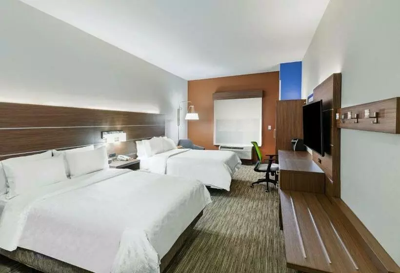 Отель Holiday Inn Express And Suites Pryor, An Ihg