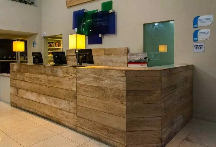 Отель Hilton Garden Inn Maceio