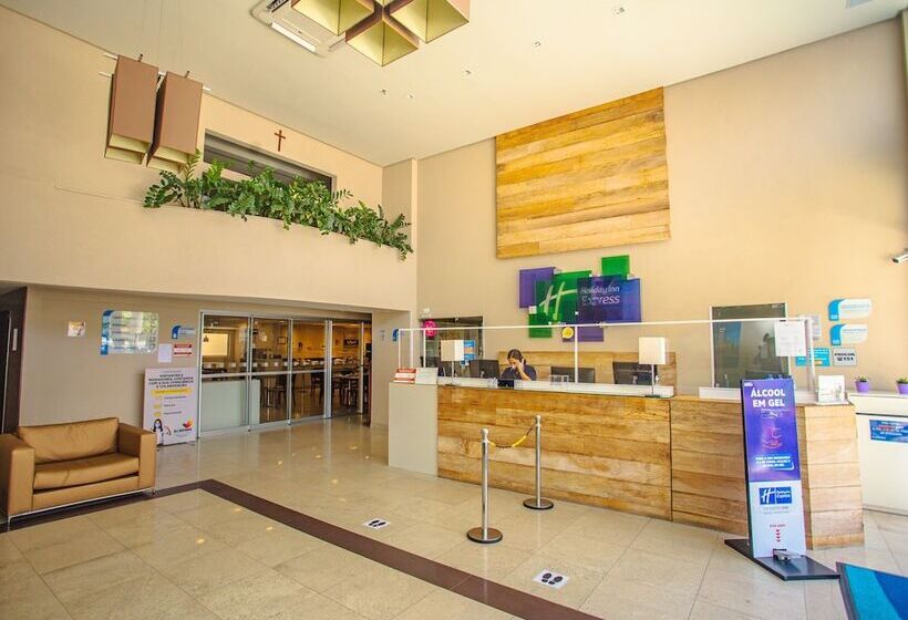 ホテル Hilton Garden Inn Maceio