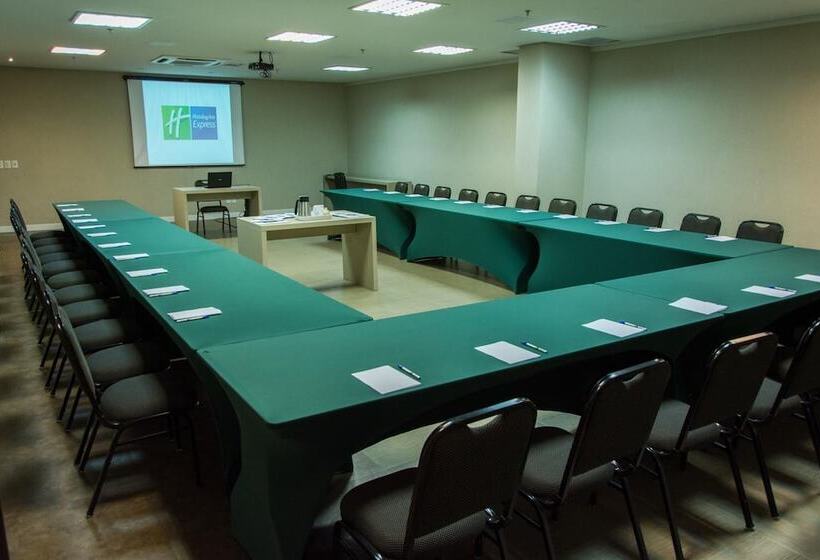 ホテル Hilton Garden Inn Maceio