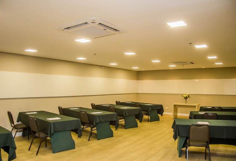 ホテル Hilton Garden Inn Maceio