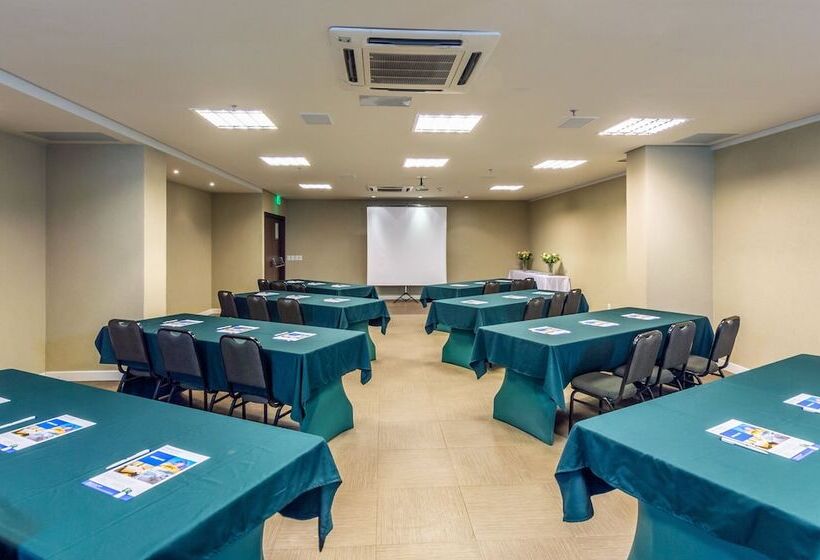ホテル Hilton Garden Inn Maceio