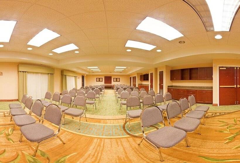 ホテル Holiday Inn Express & Suites Covington, An Ihg