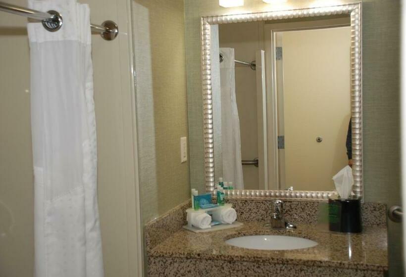 ホテル Holiday Inn Express & Suites Covington, An Ihg