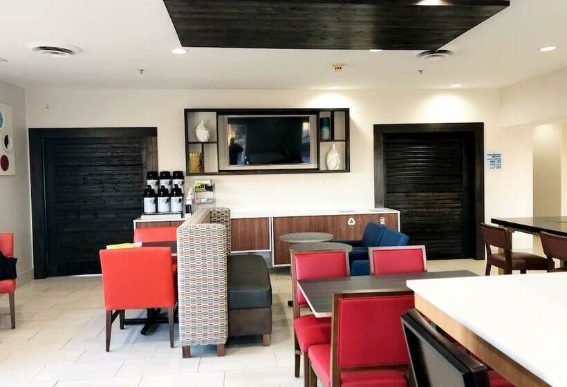 בית מלון כפרי Holiday Inn Express & Suites Harrison, An Ihg