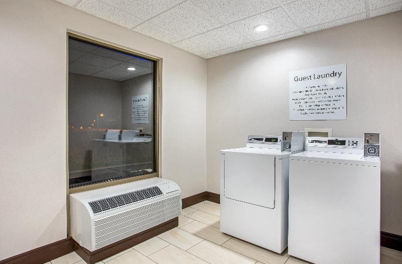 בית מלון כפרי Holiday Inn Express & Suites Morristown, An Ihg