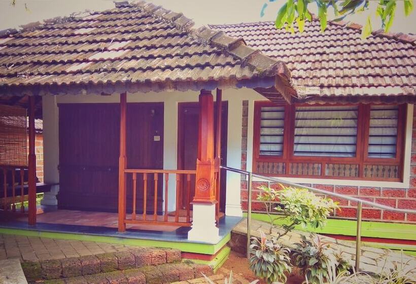 فندق Punnamada Resorts