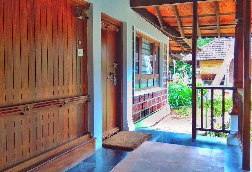 فندق Punnamada Resorts