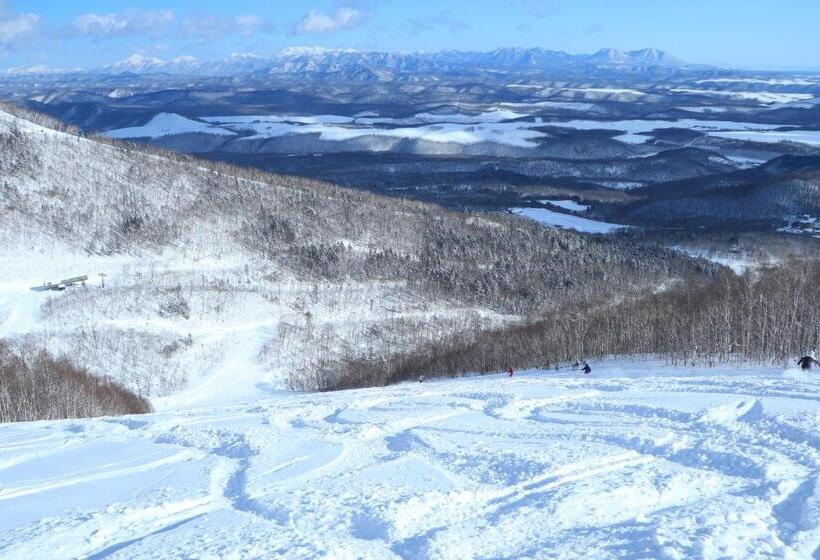 Отель Sahoro Resort