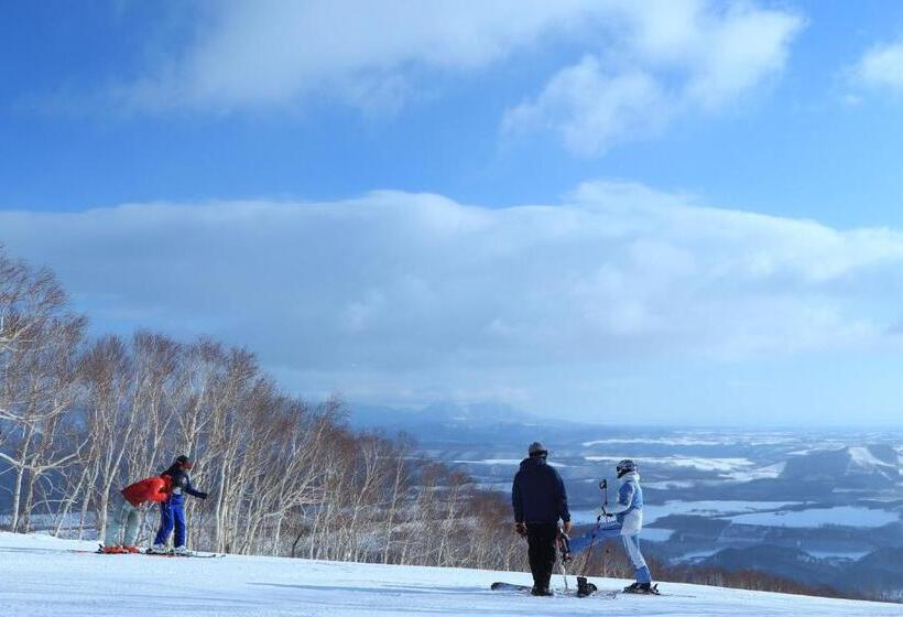 Отель Sahoro Resort