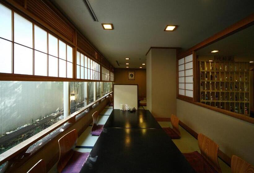 בית מלון כפרי Shiragiku