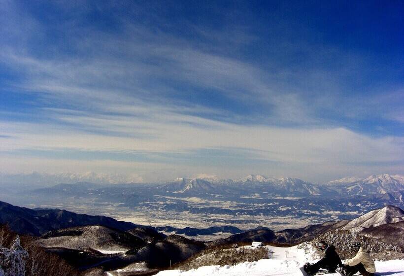 فندق Shirakabaso Shigakogen