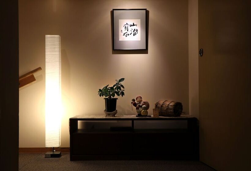 فندق Shirakabaso Shigakogen