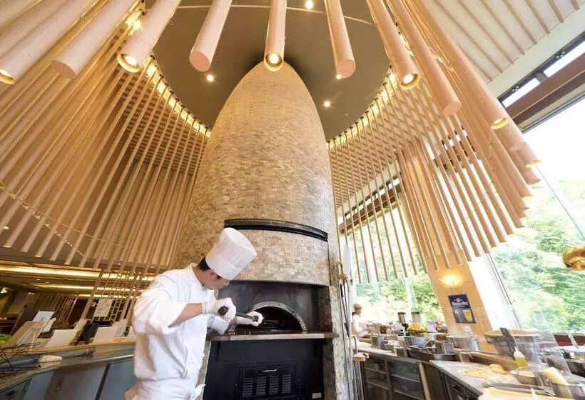 Tateshina Grand Hotel Takinoyu