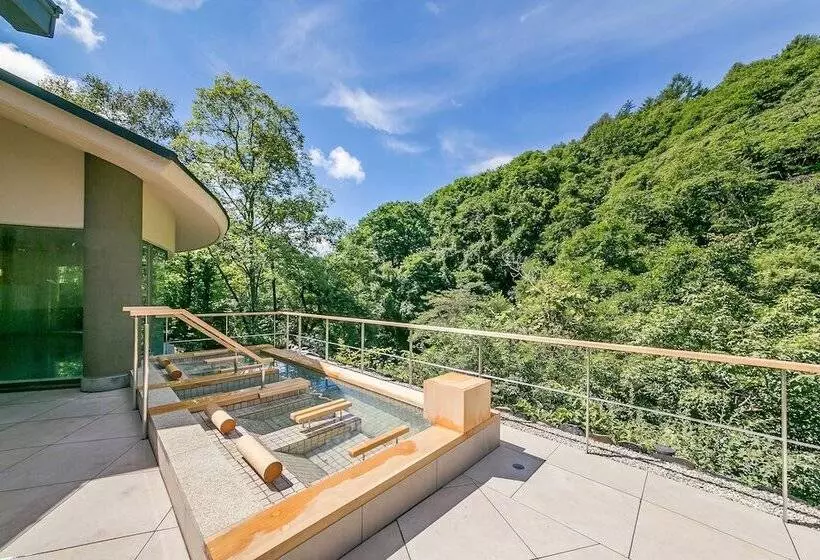 Tateshina Grand Hotel Takinoyu