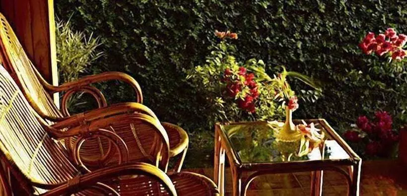 هتل Thapovan Heritage Home