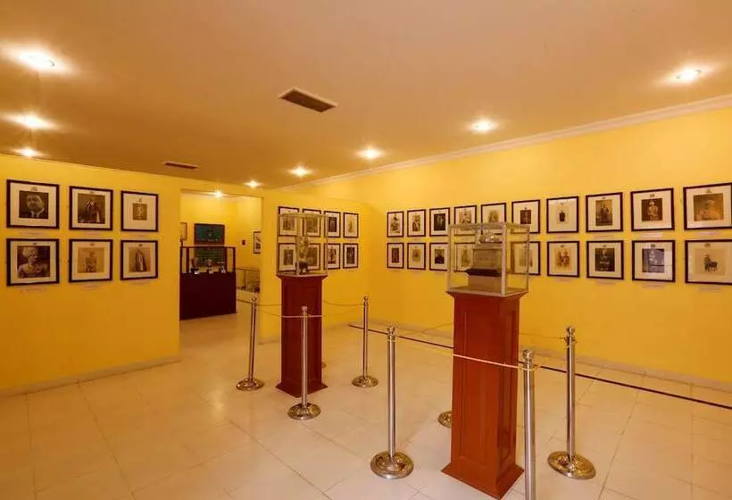 酒店 The Lallgarh Palace A Heritage