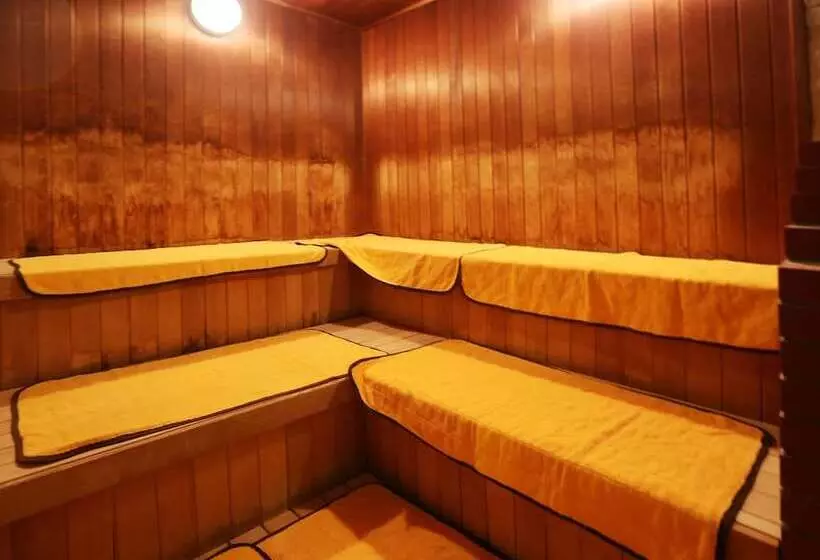 Apa Hotel & Resort Sapporo