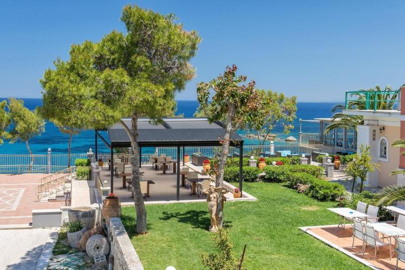 هتل Balcony Boutique