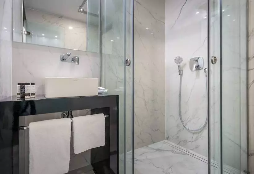 هتل Balcony Boutique