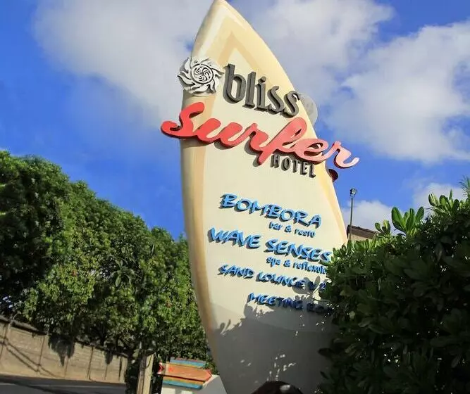 Bliss Surfer Hotel By Tritama Hospitality