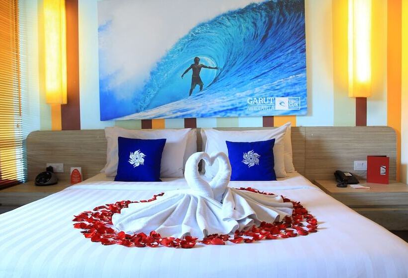 Bliss Surfer Hotel By Tritama Hospitality