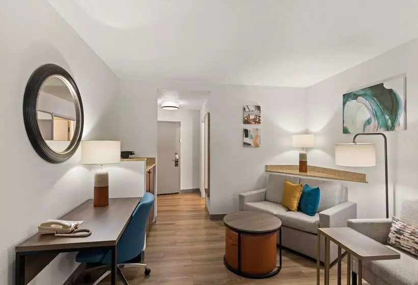 ホテル Comfort Suites Vero Beach I95