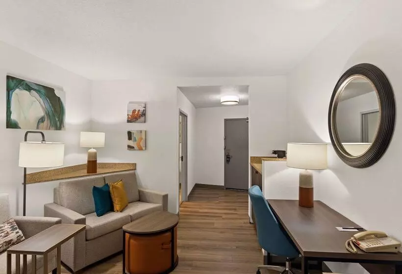 ホテル Comfort Suites Vero Beach I95