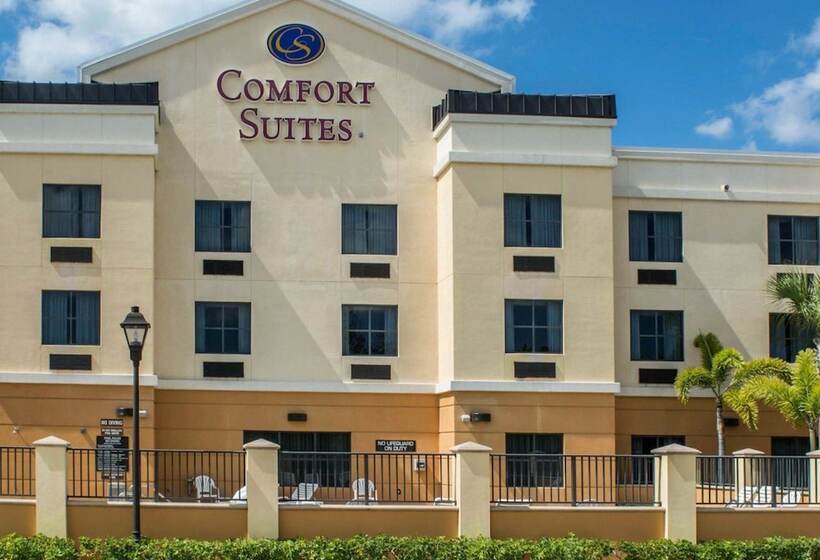 호텔 Comfort Suites Vero Beach I95