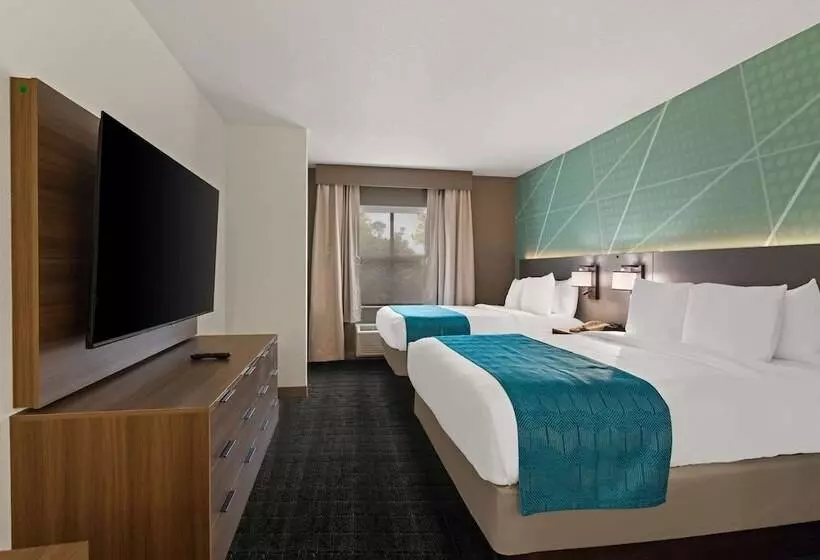 ホテル Comfort Suites Vero Beach I95