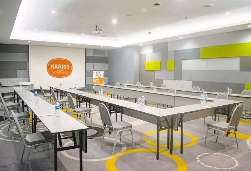 Hôtel Harris Suites Fx Sudirman