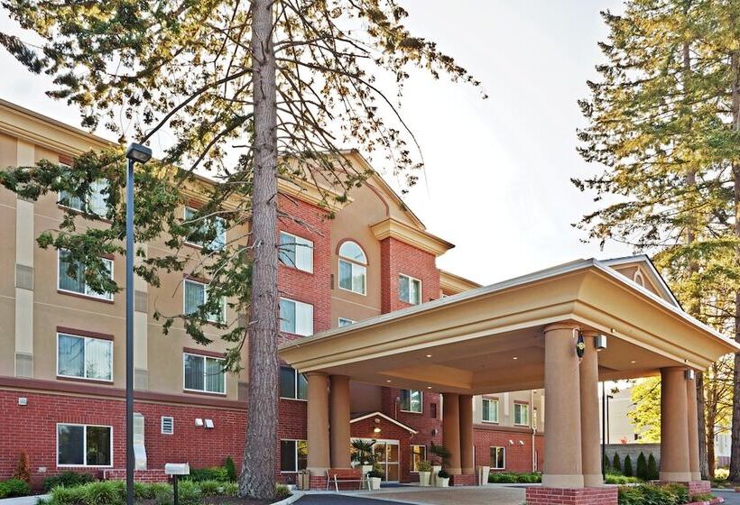 ホテル Holiday Inn Express & Suites Lacey   Olympia, An Ihg