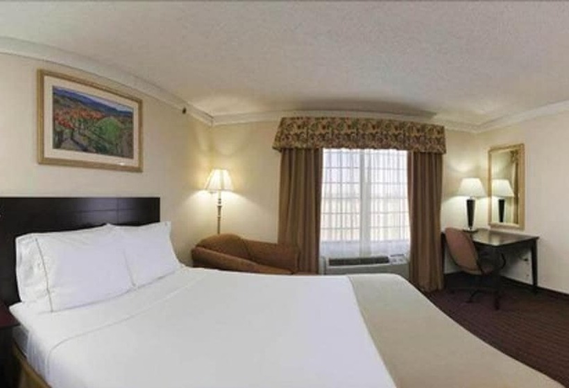 Holiday Inn Express Hotel & Suites Plainview, An Ihg