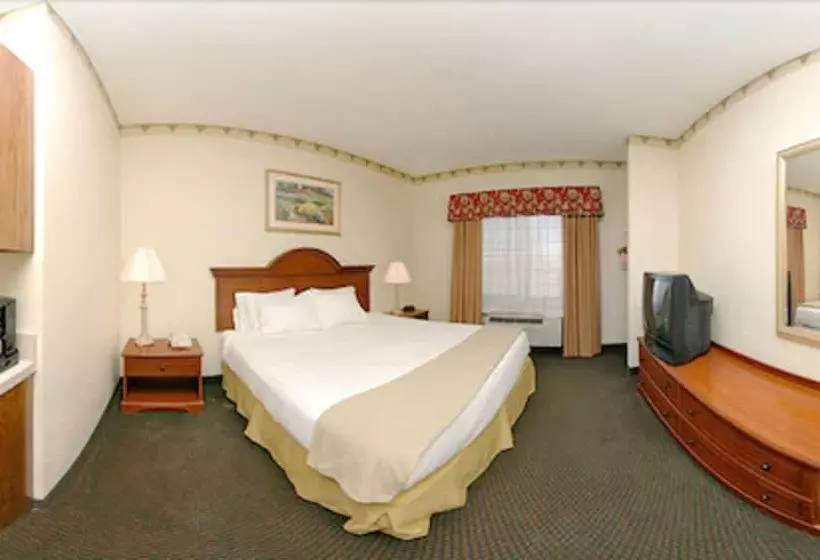 Holiday Inn Express Hotel & Suites Plainview, An Ihg