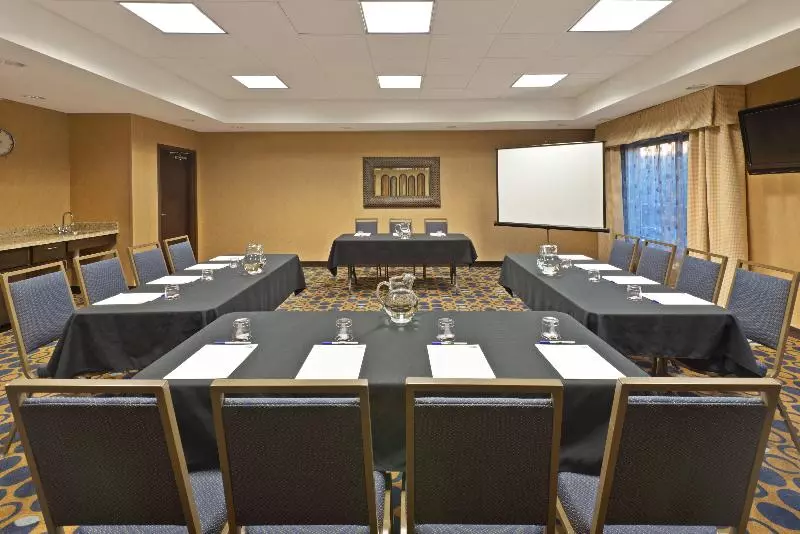 ホテル Holiday Inn Express Richfield, An Ihg