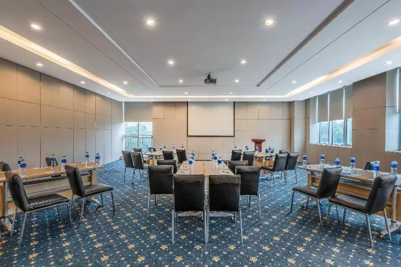 Hotel Holiday Inn Express Tianjin Heping, An Ihg