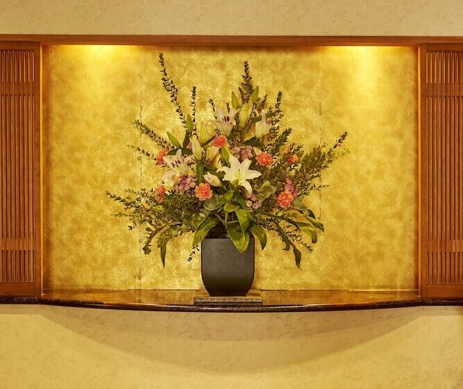 Hotel Kinugawaonsen Sanraku