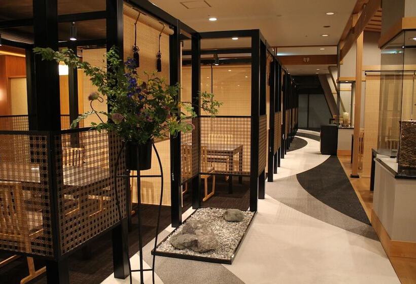 Hotel Kinugawaonsen Sanraku