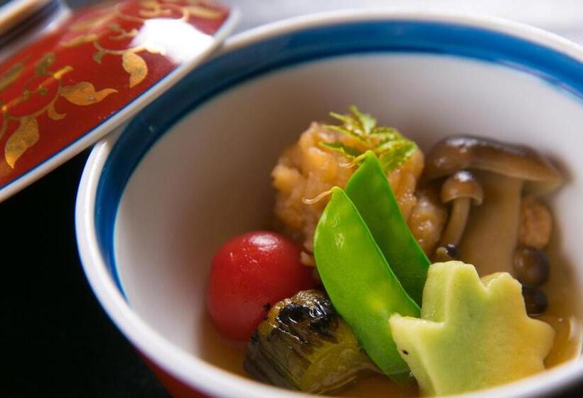 בית מלון כפרי Koraku