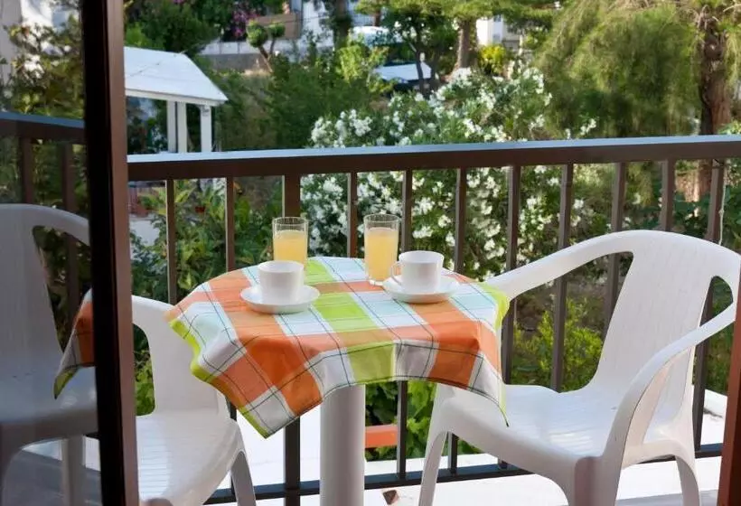 בית מלון כפרי Marisa Rooms