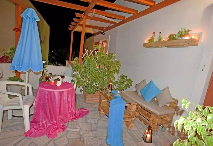 בית מלון כפרי Marisa Rooms