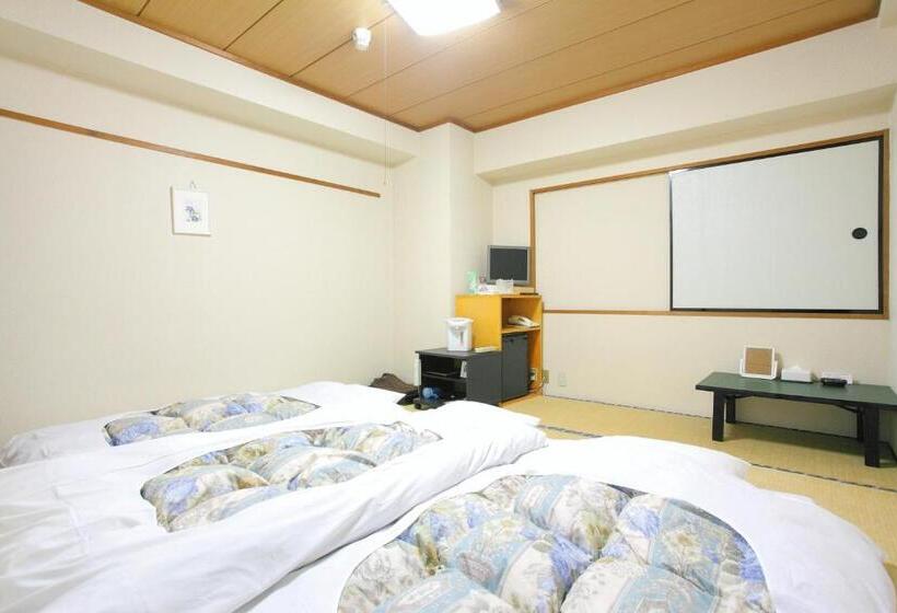 בית מלון כפרי Marutani